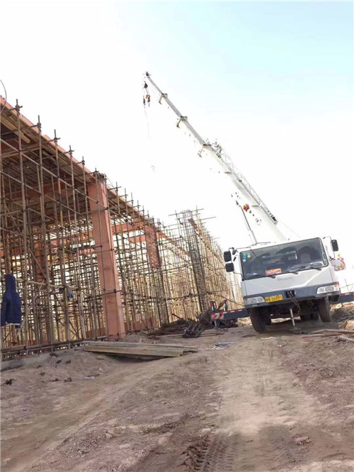 子洲县吊车作业的安全注意事项有哪些？