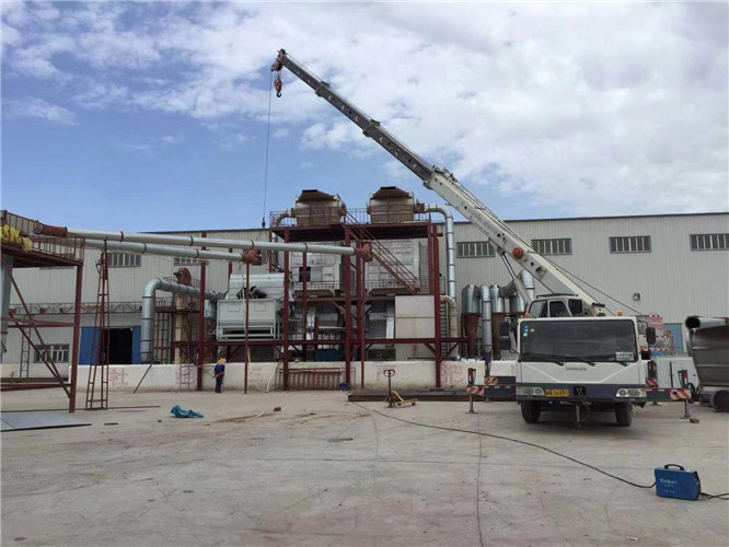 子洲县“手脚齐动”—— 吊车的 “协同作业” 技术